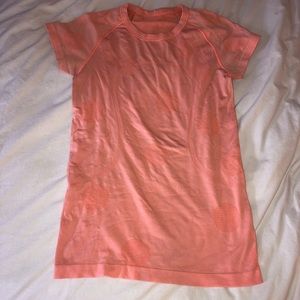 Lululemon Swiftly Tech Top